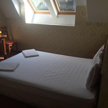Irish Hotel Sjumen Eksteriør bilde