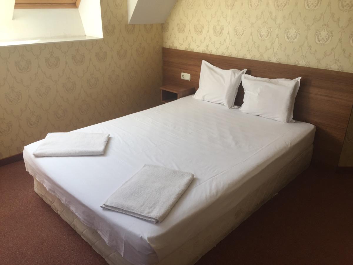 Irish Hotel Sjumen Eksteriør bilde