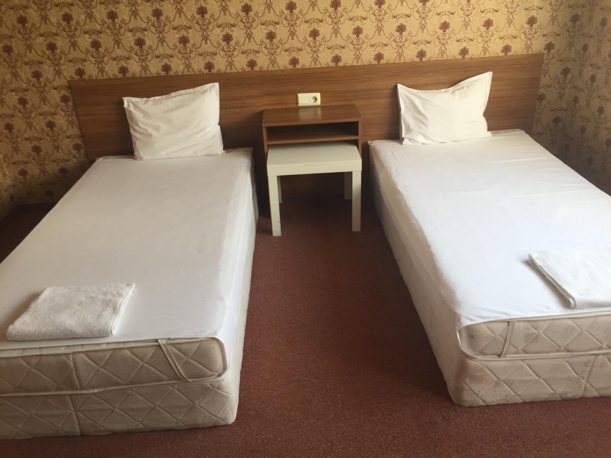 Irish Hotel Sjumen Eksteriør bilde